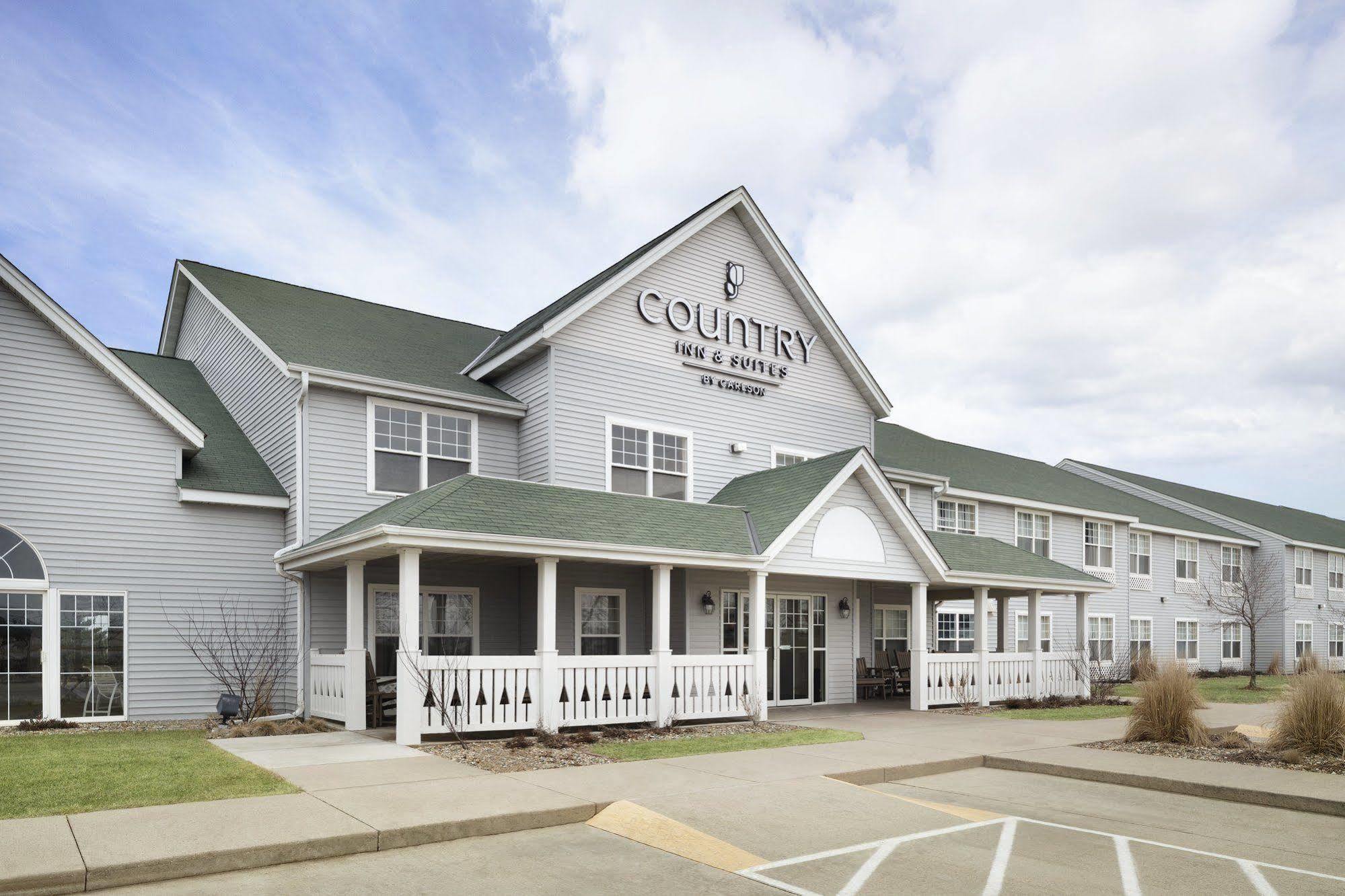 Country Inn & Suites By Radisson, Grinnell, Ia Kültér fotó